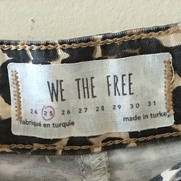 Free People We The Free High Rise Leopard Print Skinny Jeans - Picture 7 of 13